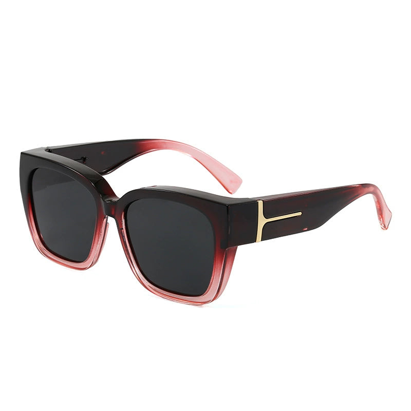🕶️Fashionable polarized sunglasses