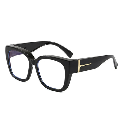 🕶️Fashionable polarized sunglasses