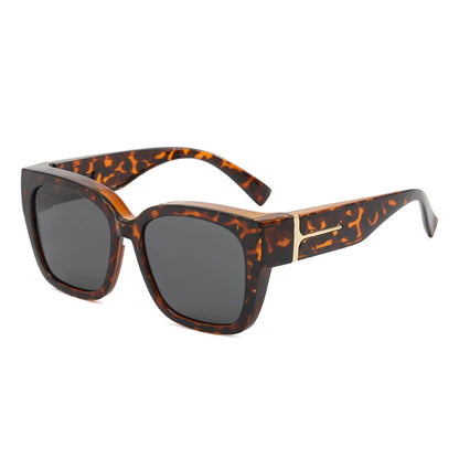 🕶️Fashionable polarized sunglasses